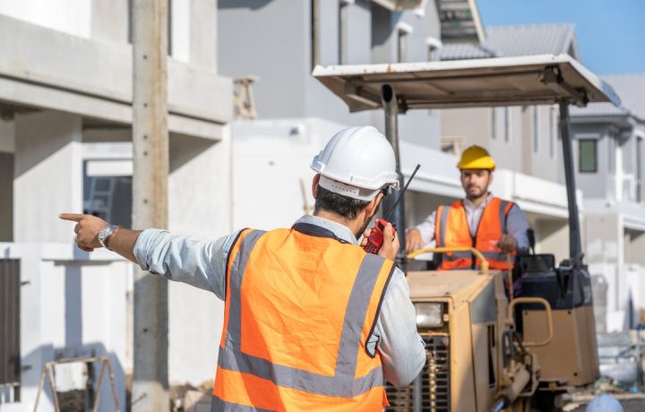 construction-worker-are-checking-the-construction-2023-11-27-05-01-36-utc